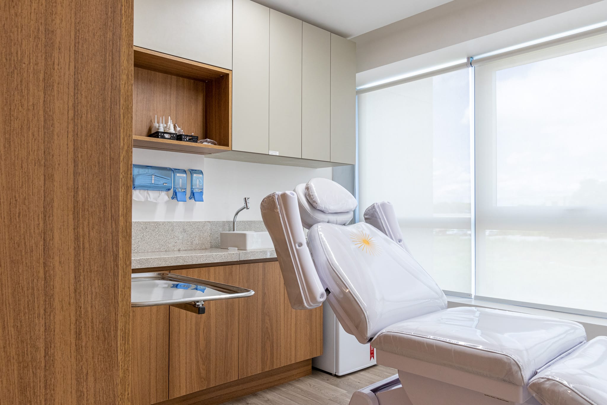 Espaço Aurium — consultório dermatológico